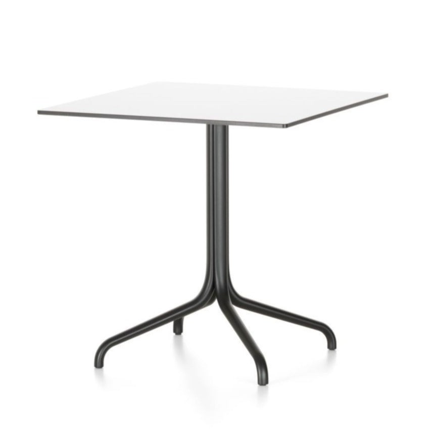 Vitra(ヴィトラ)社のBistro table(ビストロテーブル) ホワイト/インドア。カフェテーブルはちょっとしたスペースにおいて寛げる空間にも。 2人暮らしにちょうどいいラウンドテーブルです♪ - kokoelma -ココエルマ- 雑貨・中古家具・北欧家具・アンティーク家具の通販 